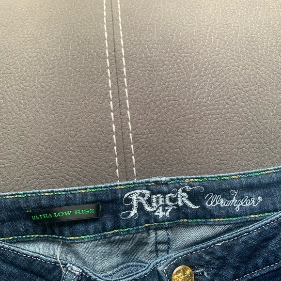 Rock 47 by Wrangler Ultra Low Rise Jeans with bejewelled Pockets - Picture 3 of 3